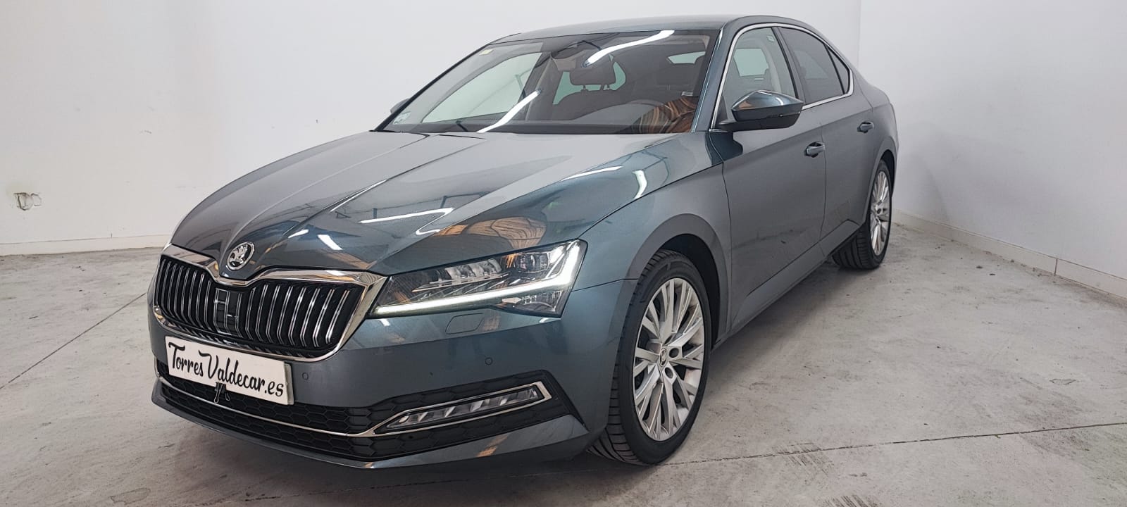 SKODA SUPER B 2.0 TDI 190 CV DSG STYLE