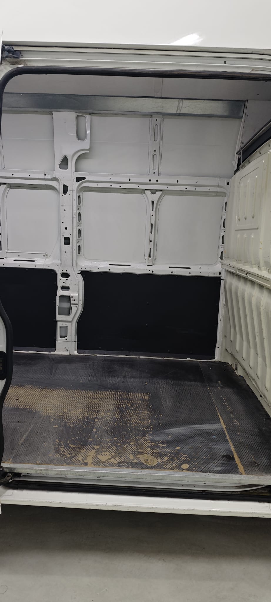 CITROEN JUMPER 2.0 BHDI 130 CV L4 H3 12 CITROEN JUMPER 2.0 BHDI 130 CV L4 H3