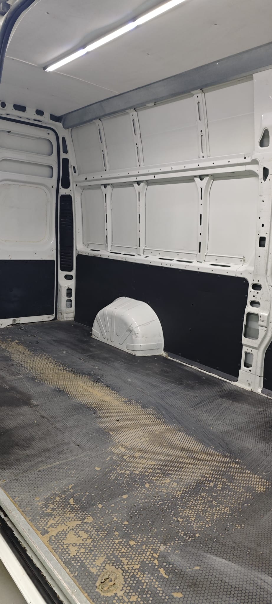 CITROEN JUMPER 2.0 BHDI 130 CV L4 H3 13 CITROEN JUMPER 2.0 BHDI 130 CV L4 H3