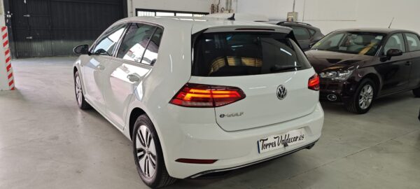 Volkswagen e-GOLF