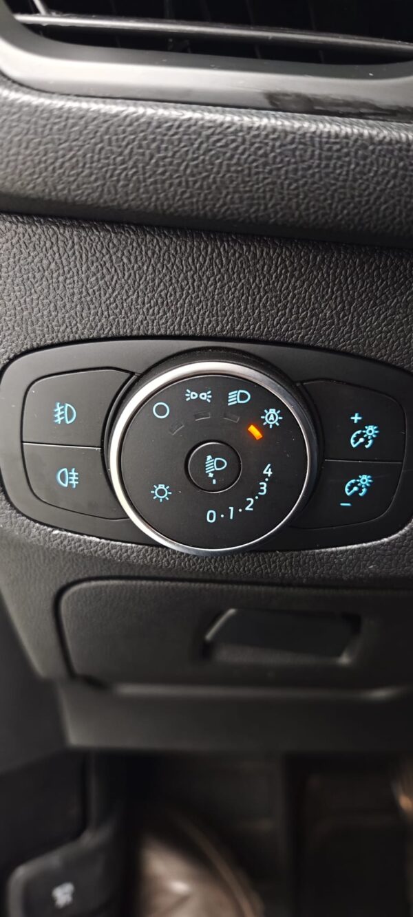 FORD FOCUS TREND 1.5 TDCI 120CV