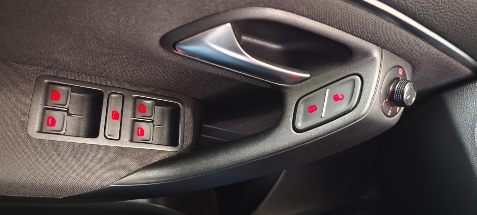 VOLKSWAGEN POLO 11 VOLKSWAGEN POLO