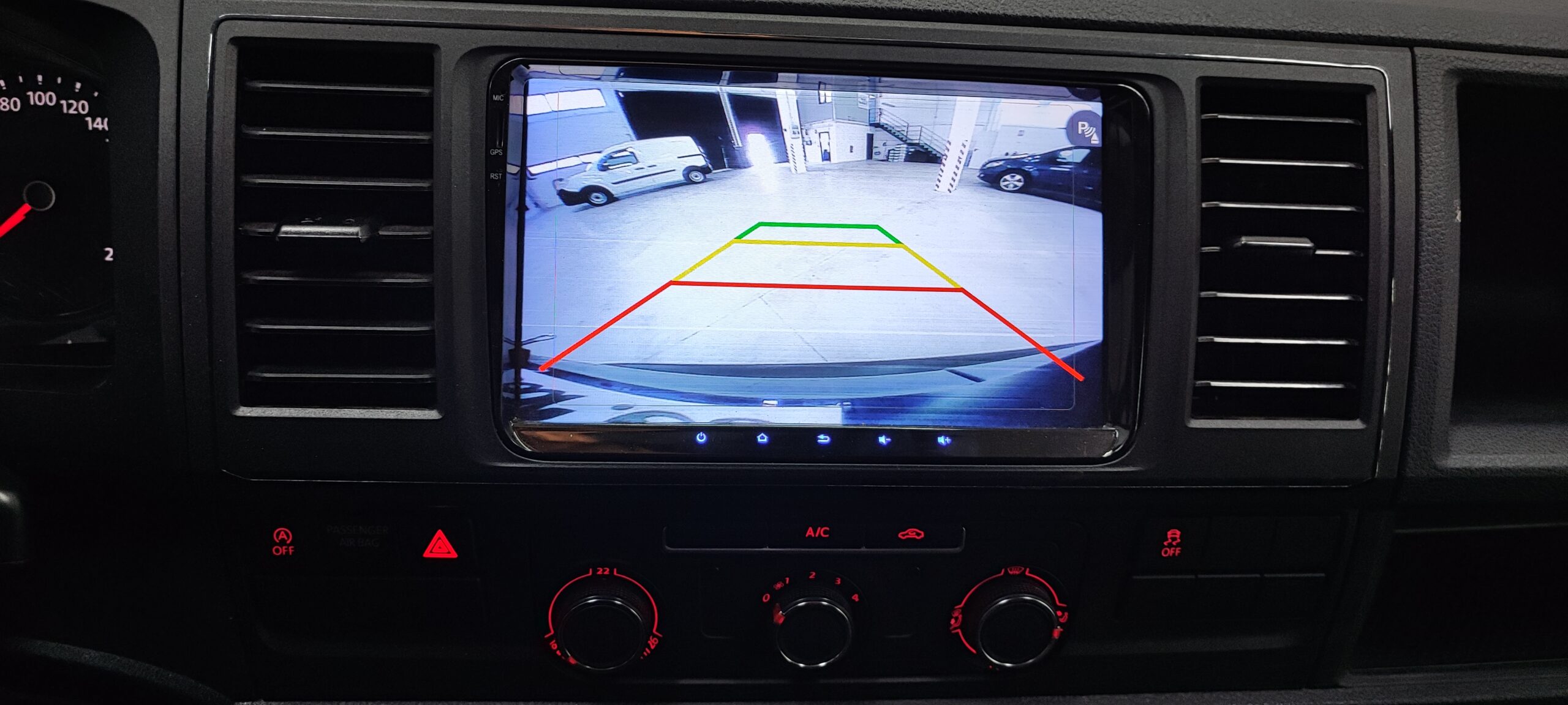 11 Volkswagen Transporter